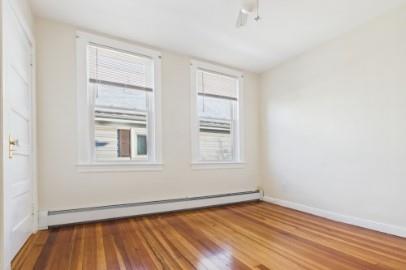 Photo - 34 Alice St Unidad 32