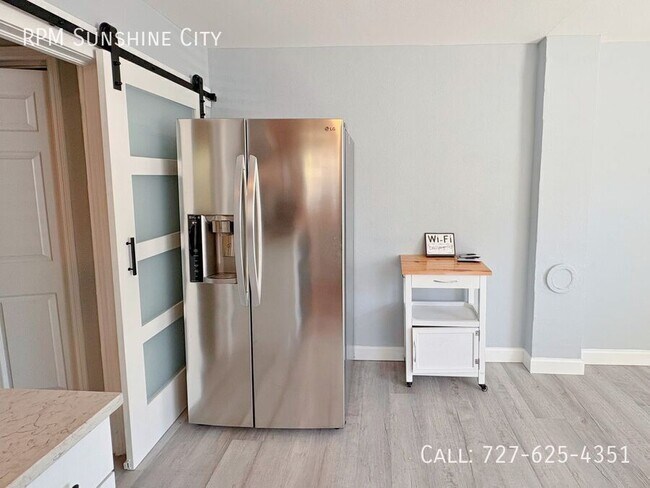 Photo - 536 Roanoke St Unit A