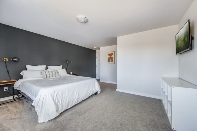 Photo - 749 S Mason Ave Unit ID1045890P