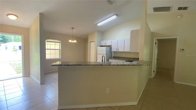 Photo - 523 Silver Way Dr