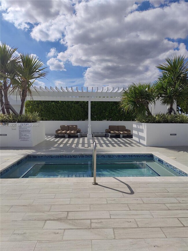 Photo - 4250 Biscayne Blvd Unit 514