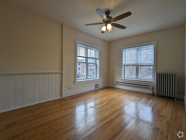 Building Photo - 957 W Cornelia Ave Unit #947 2B Rental