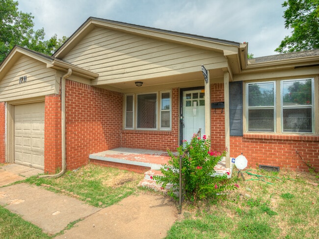 Photo - 1711 Brighton Ave