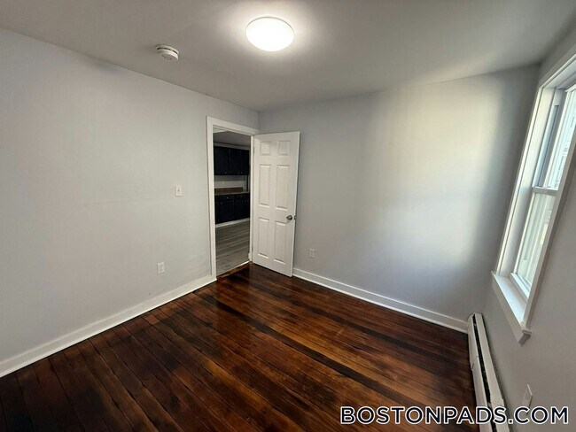 88 Cross St Unit 2L