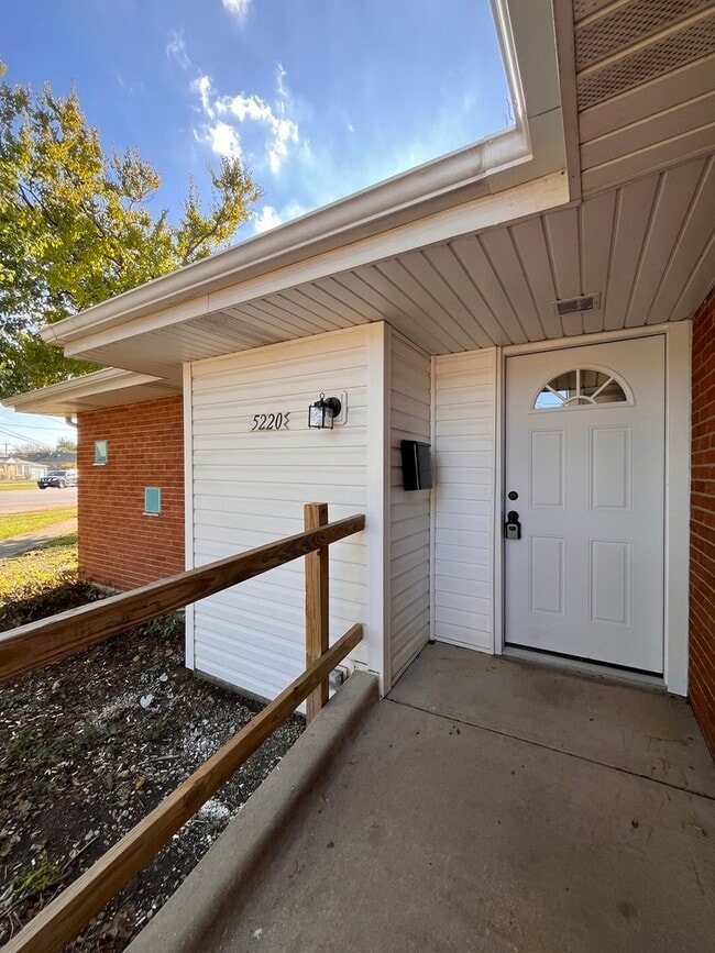 Photo - 5220 State Rd