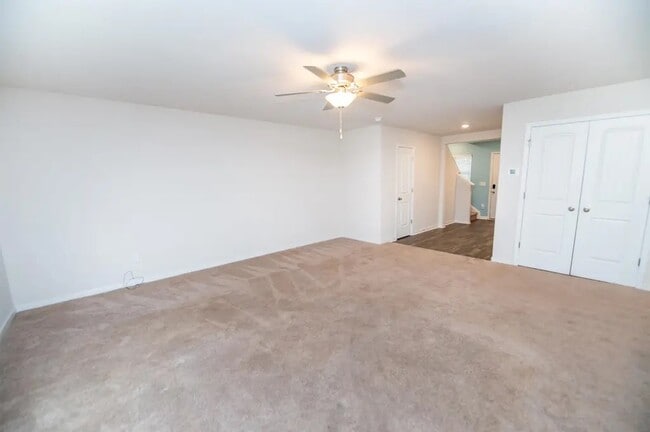 Photo - 2228 Southlea Dr