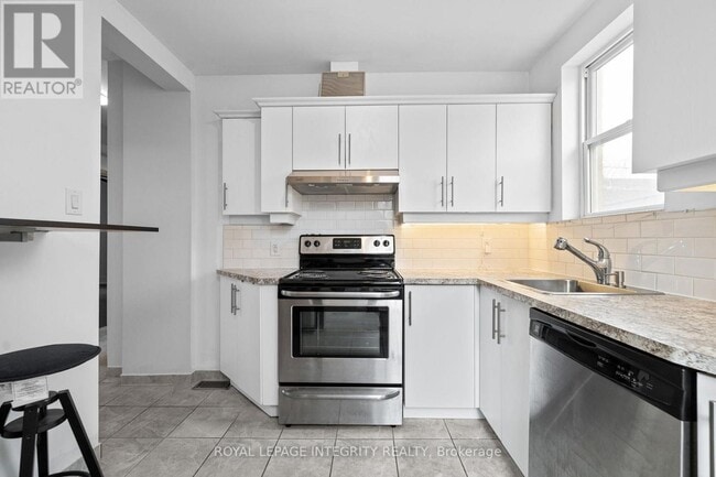 Photo - 172 Cobourg St Unité 2