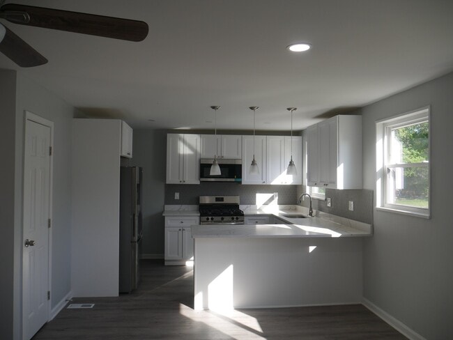 Photo - 2312 Wintergreen Ave