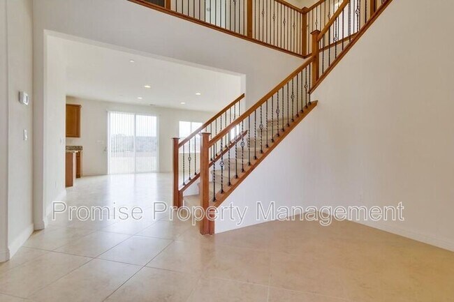 5514 Lipizzaner Cir