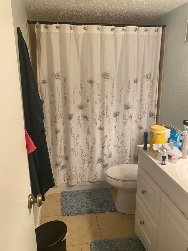 Photo - EL107 Unit EL107