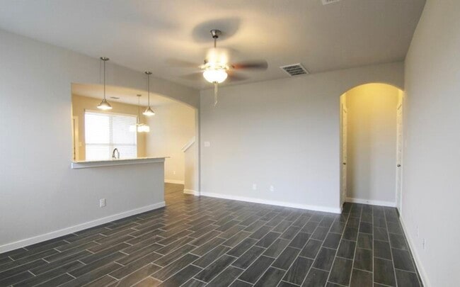 Photo - 117 Wickersham
