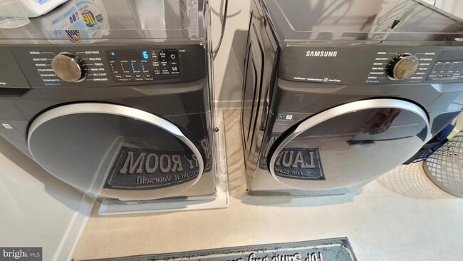 Photo - 14114 Dunlin St