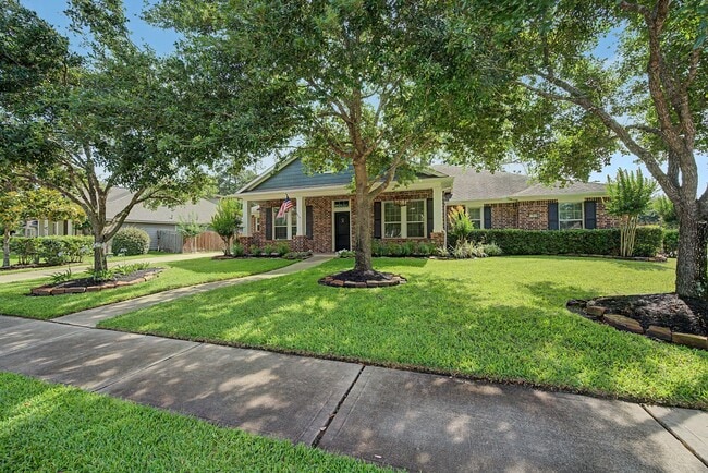 Building Photo - 31032 Sunfall Trail Ln
