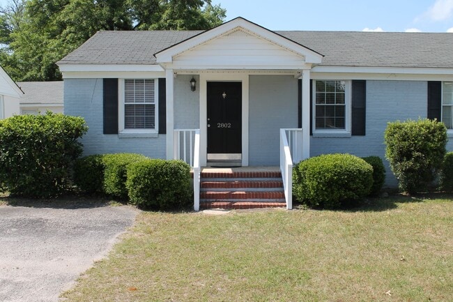 Building Photo - 2 Bedroom 1 Bath Apartment in Shandon (Dup...