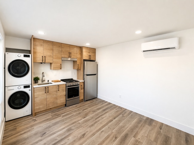 Photo - 2141 Balboa Ave Unit 2141 Balboa #1