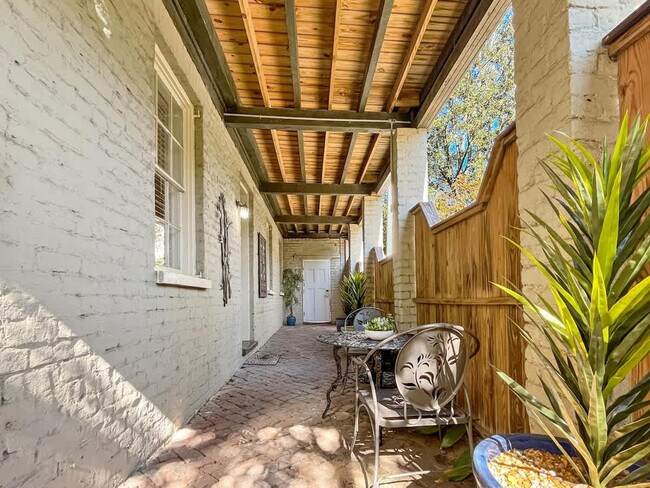 209 W Bolton St Unit SI ID1244819P