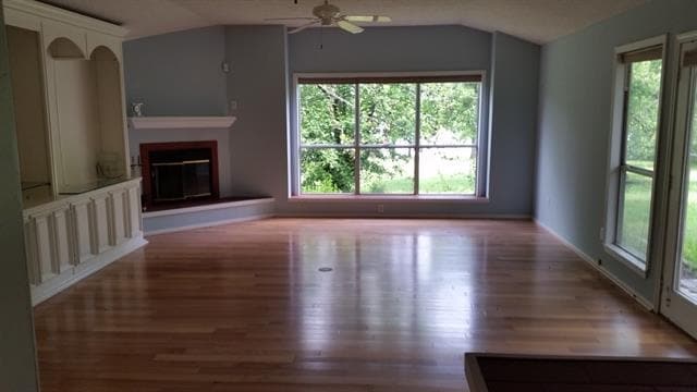 Photo - 7472 Love Cir