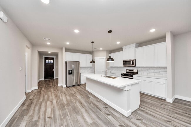 Photo - 32307 Fly Fish Wy