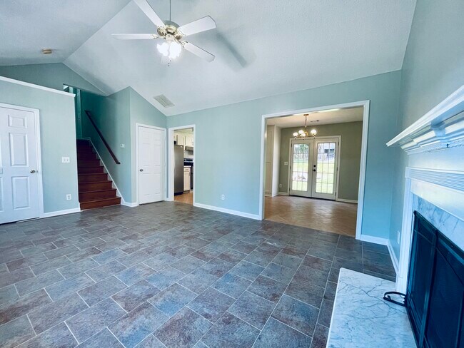 Photo - 742 Shoal Cir Casa