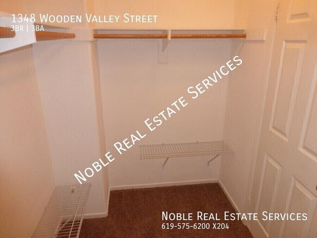 Photo - 1348 Wooden Valley St