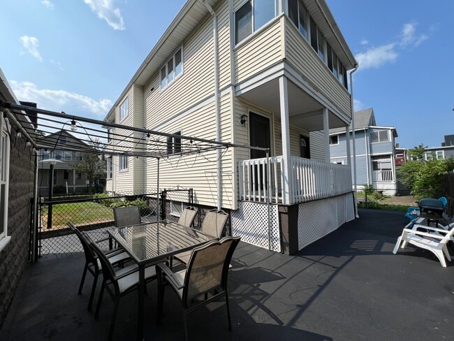 Photo - 65 Boston Ave Unit 2