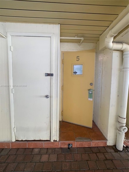 Photo - 1853 Jefferson Ave