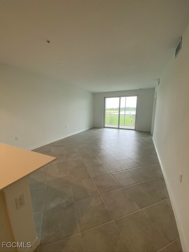 Photo - 15275 Grn Acrs Ave Unit 324