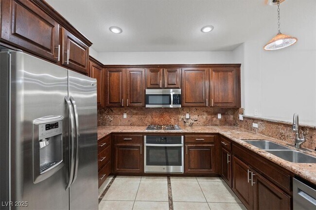 Building Photo - 11404 Belmont Lake Dr Rental