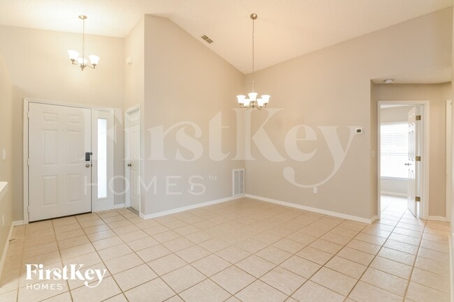 Photo - 148 Heavenwood Ct
