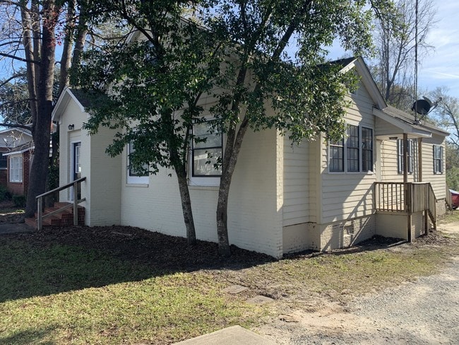 Photo - 325 5th Ave