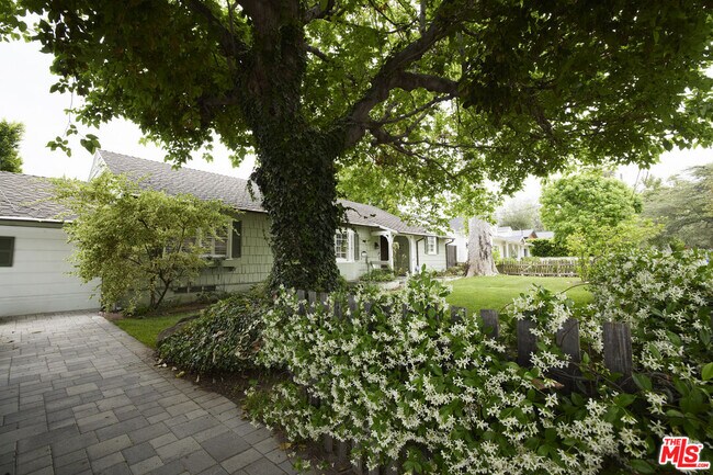 Photo - 11146 Valley Spring Ln
