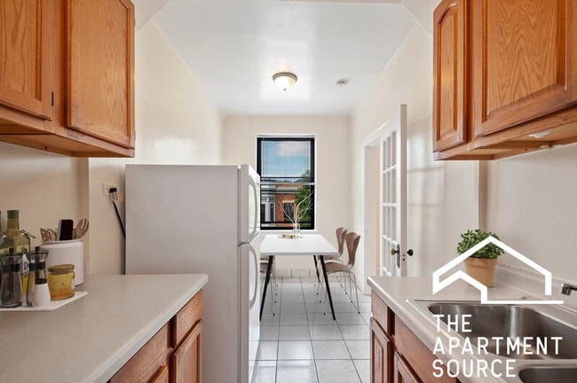 Building Photo - 4851 N Damen Ave Unit AS