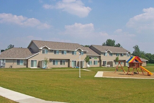 Photo - SOUTHRIDGE TOWNHOMES