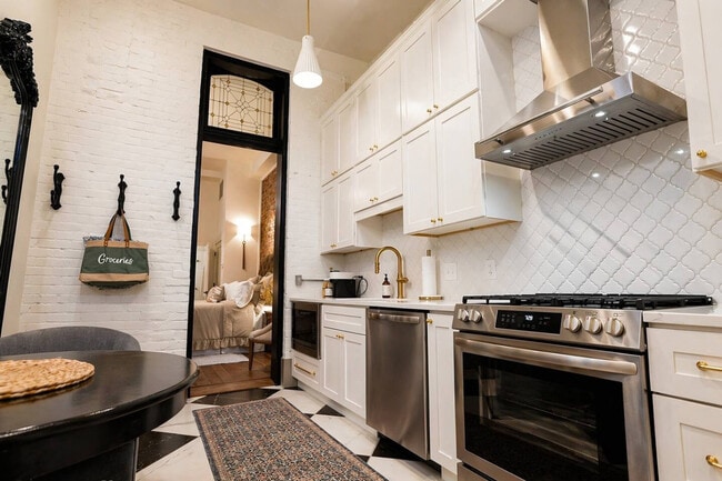Photo - 124 W 9th St Unidad SI ID1523601P