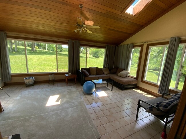 Photo - 3000 Wayman Branch Rd