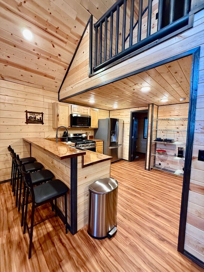 Photo - 49179 Scorpio Ct Unit Cabin B