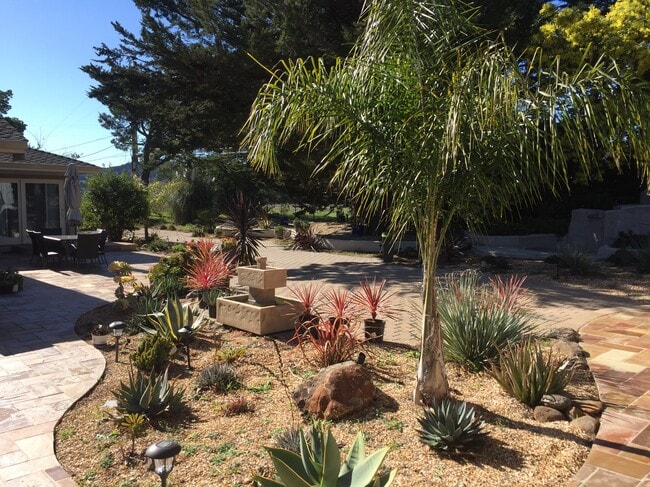 Photo - 1485 Lakeview Dr