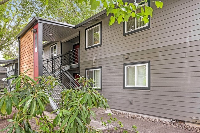 Building Photo - 1BD 1BA Single Level Condo + Fireplace + 1 Car Garage + Fitness Center + Tennis Courts + Communit...