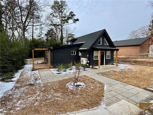 Photo - 313 N Moore St