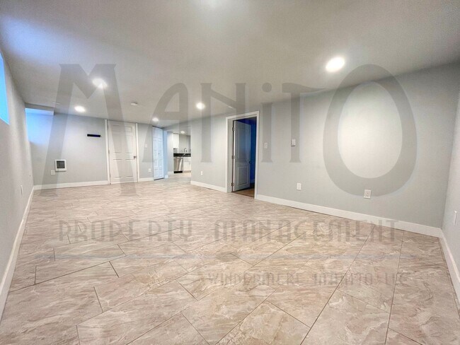 Photo - Garland Triplex Unit 427 W Garland Ave #C