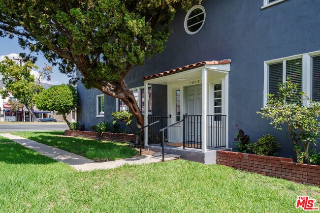 Photo - 1812 W Glenoaks Blvd Unidad A Rental