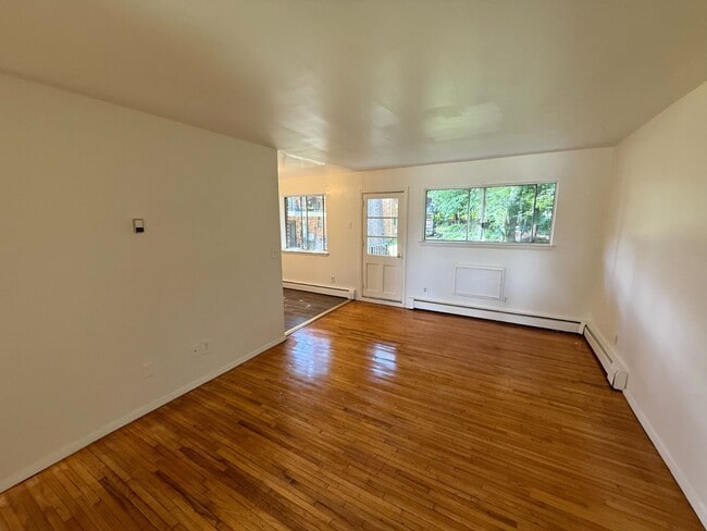 Photo - 199 Babbitt Rd House