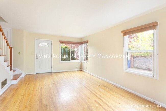 Photo - 3231 NE Alberta St