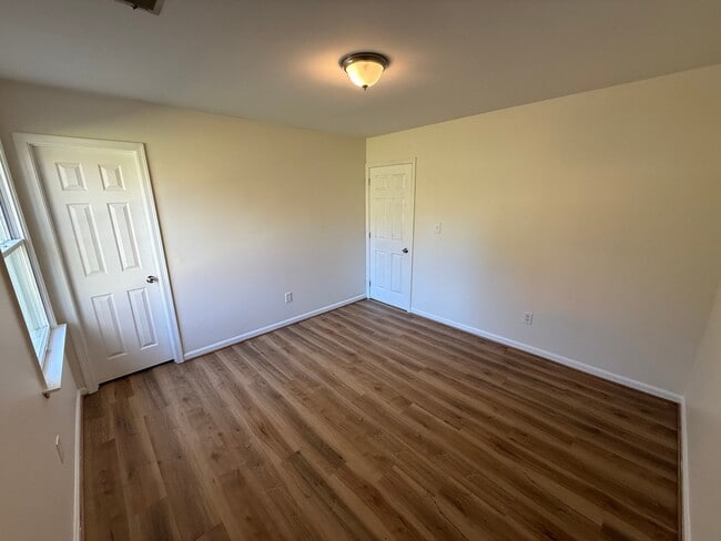 Photo - 12595 Southern Maryland Blvd