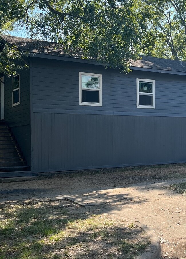 Forrest Apartment - Forrest Apartment Unit A