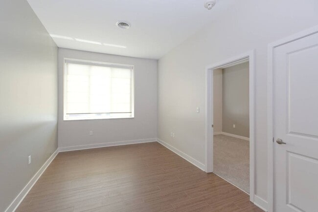 Photo - 101 Nott Terrace Unit apt 202