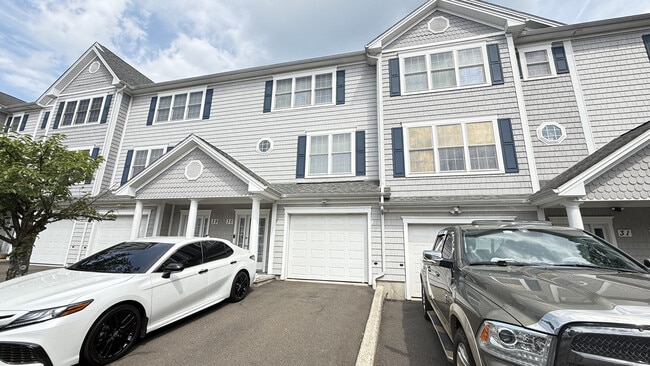 Building Photo - 30 Songbird Ln Unit 30 Rental