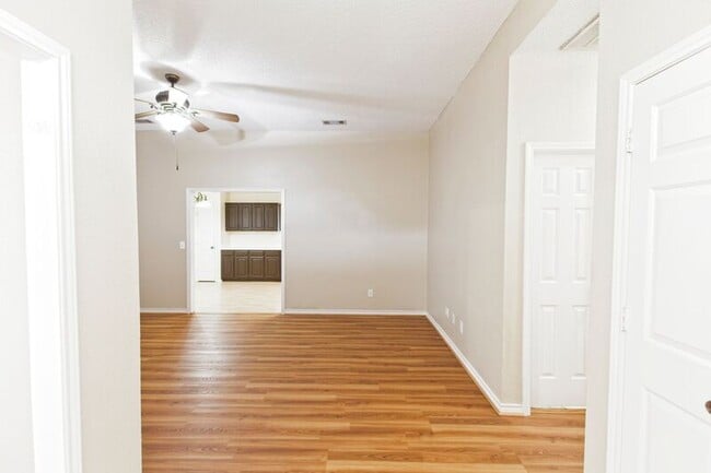 Photo - 10716 Trestles Rd