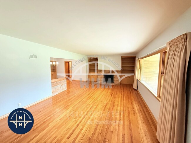 Photo - 8575 N Hawthorne Rd