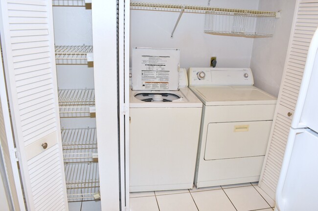 Photo - Casablanca East 1301 Unit CE1301 Velozo